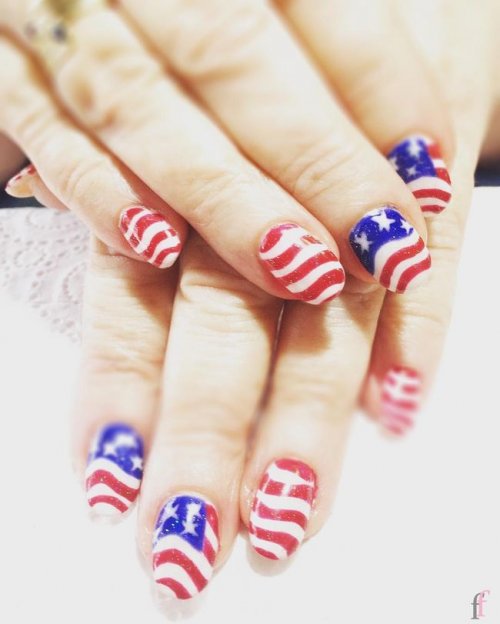 4th July is almost here! Check out the 20 best nail art designs for 4th of July 2018 we’ve rounded up to help you celebrate Independence Day. All of these nails designs are special in our opinion and we are happy to share best nail art designs with you. #Nail# NailArt #NailDesigns #4thofJuly #Patriotic
