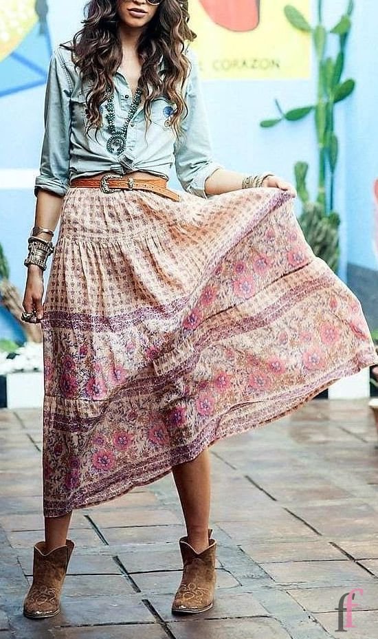 30+ best summer boho dress outfits for you. Bohemian style has found its way into fashion. Be ahead of the trends with Boho-chic outfits this summer, and focus on building off your signature bohemian look. So if you want to know boho trends and what you need to have these season, scroll through the gallery below #boho #bohemian #dress #summer #outfits