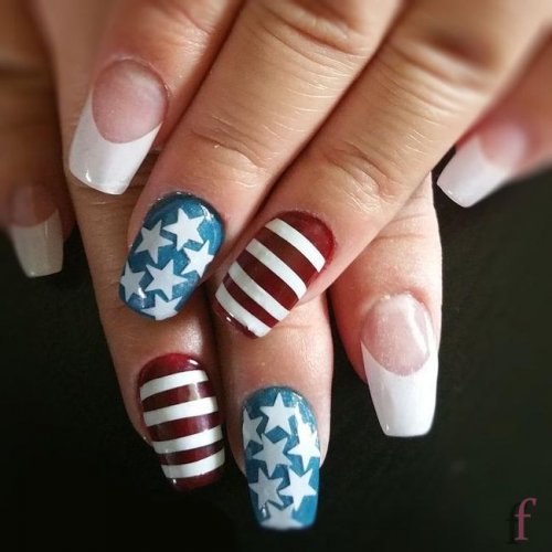 Why not show your patriotism on your fingertips? Here we have 20 cute nail designs for 4th of July 2018 to fall in love with #Nail #NailArt #NailDesigns #4thofJuly #Patriotic