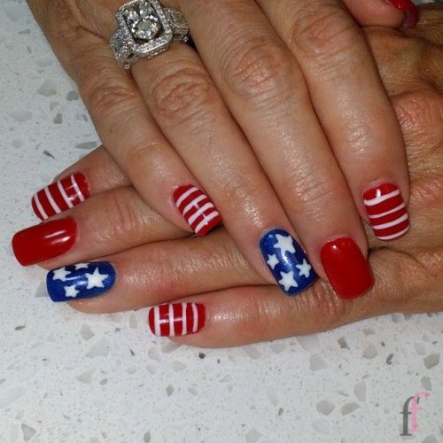 Why not show your patriotism on your fingertips? Here we have 20 cute nail designs for 4th of July 2018 to fall in love with #Nail #NailArt #NailDesigns #4thofJuly #Patriotic