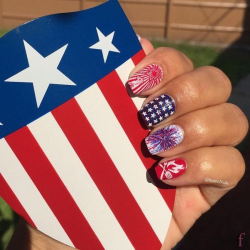 We are so excited to share with you girls this awesome Patriotic, Cute and Easy Nail Designs for 4th of July 2018. Stay tuned for more! #Nail #NailArt #NailDesigns #4thofJuly #Patriotic