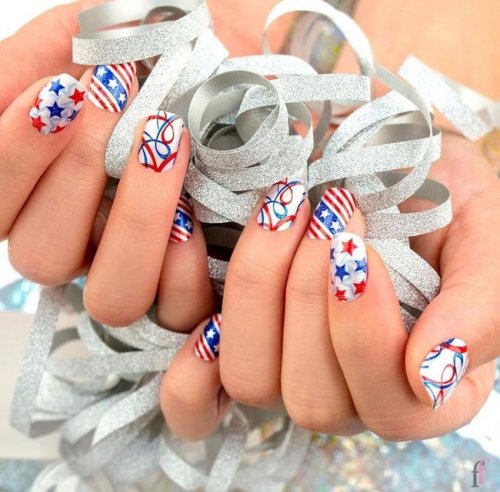 We are so excited to share with you girls this awesome Patriotic, Cute and Easy Nail Designs for 4th of July 2018. Stay tuned for more! #Nail #NailArt #NailDesigns #4thofJuly #Patriotic