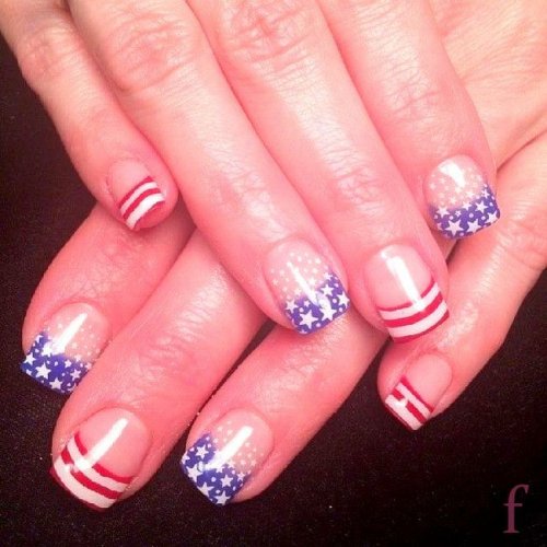 We’ve rounded up some of our favorite and easy 4th of July nail art ideas, so your nails will get more attention than the fireworks! #Nail #NailArt #NailDesigns #4thofJuly #Patriotic