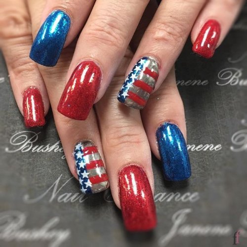We’ve rounded up some of our favorite and easy 4th of July nail art ideas, so your nails will get more attention than the fireworks! #Nail #NailArt #NailDesigns #4thofJuly #Patriotic