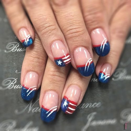We’ve rounded up some of our favorite and easy 4th of July nail art ideas, so your nails will get more attention than the fireworks! #Nail #NailArt #NailDesigns #4thofJuly #Patriotic