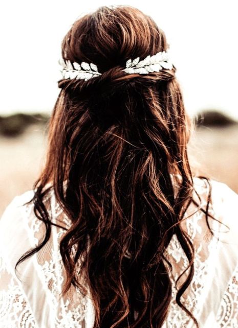 Elegant Wedding Haircut - weddinginspo, weddinghair, bohohair, bridestyle