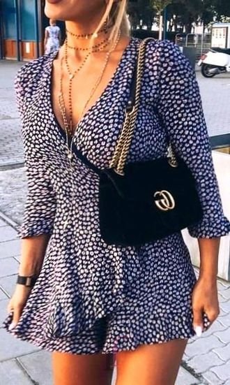 Finest - beautiful and trendy outfit idea - fashion, vneck, floral