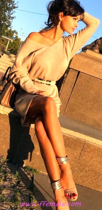 Perfect Autumn Look - trendsetter, posing, dressy