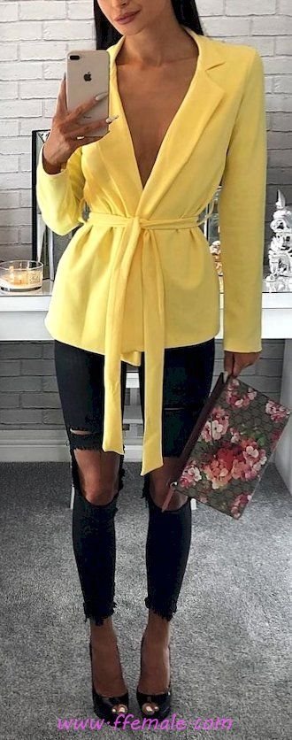 Summer Outfits Best elegant and simple inspiration idea - vneck, pumps, lifestyle, style, black, yellow