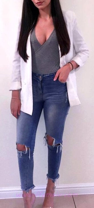 Top Attractive And Hot Wardrobe - cool, trendsetter, graceful, posing
