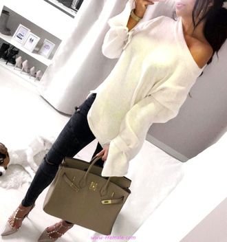 Top elegant and relaxed look - fashion,