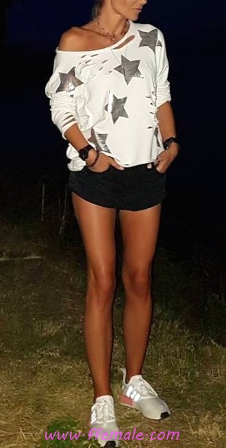 Top furnished and relaxed wardrobe ff - clothing, fancy, outerwear, lifestyle