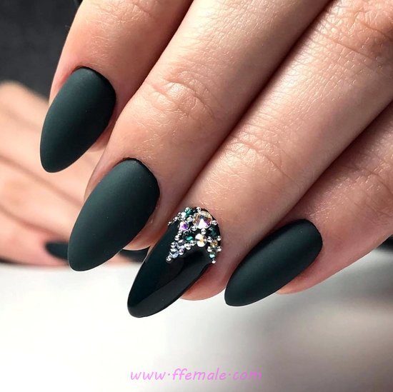 Beautiful Professionail Manicure Art Ideas Beautiful Professionail Manicure Art Ideas - royal, nailart, nailstyle, lovable