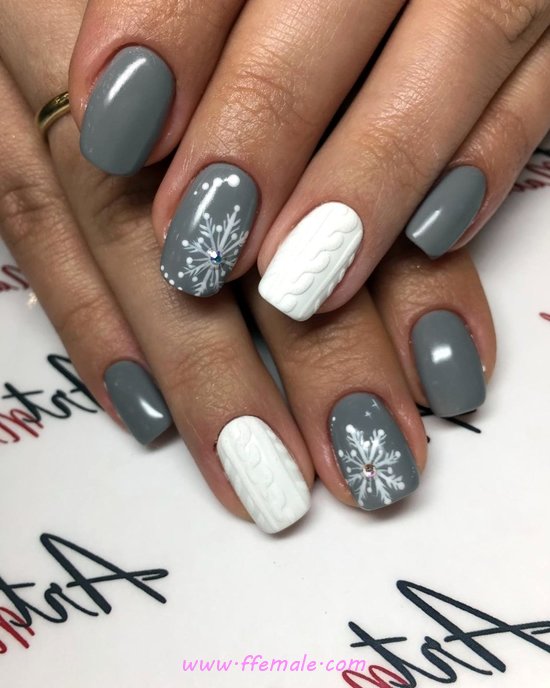 Ceremonial And Handy Acrylic Manicure Art Ideas - nail, star, naildiy