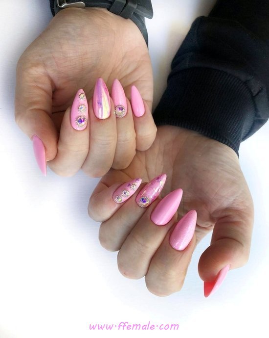 Cool Hot Manicure Cool & Hot Manicure - nails, nailstyle, cunning, sexiest