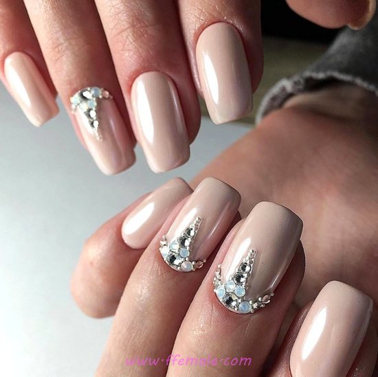 Easy Attractive Manicure Easy & Attractive Manicure - attractive, getnailsdone, nailart