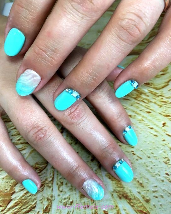 Easy Classic French Acrylic Nail Art Ideas - nail, photoshoot, pretty, getnails
