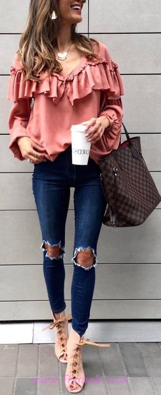 Elegant And Simple Look Elegant And Simple Look - posing, attractive, cute, trendsetter