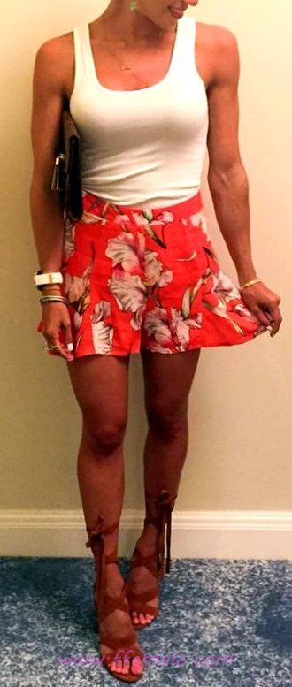 Elegant & Sweet Summer Month Items - graceful, model, posing, charming
