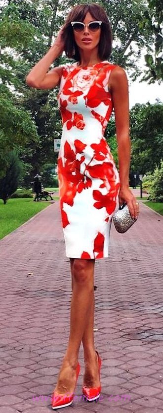 Fashionable And Simple Summer Month Goods - flashy, elegant, wearing