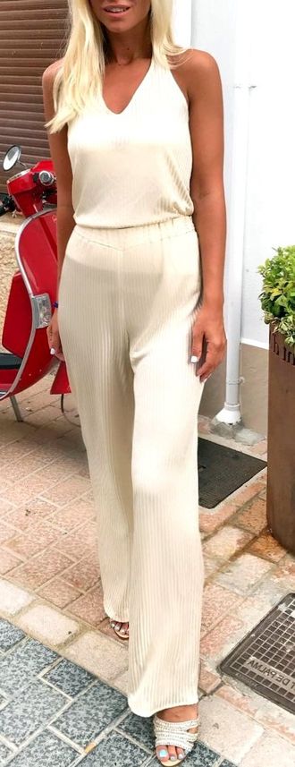 Graceful Top Warm Day Things - fashionmodel, cute, wearing, charming