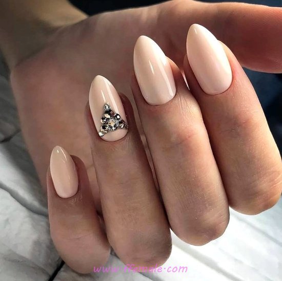 Lovable Casual Nails Design - nailartideas, nail, classic, party