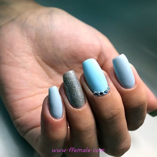 Loveable & Classic Gel Nail Ideas - nailart, naildesigns, dainty, artful