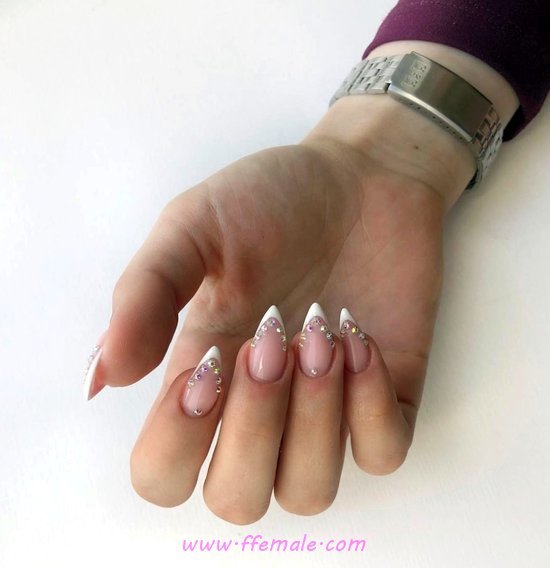 Professionail And Ceremonial Gel Nails Art - cunning, teen, nail, fashionable, top