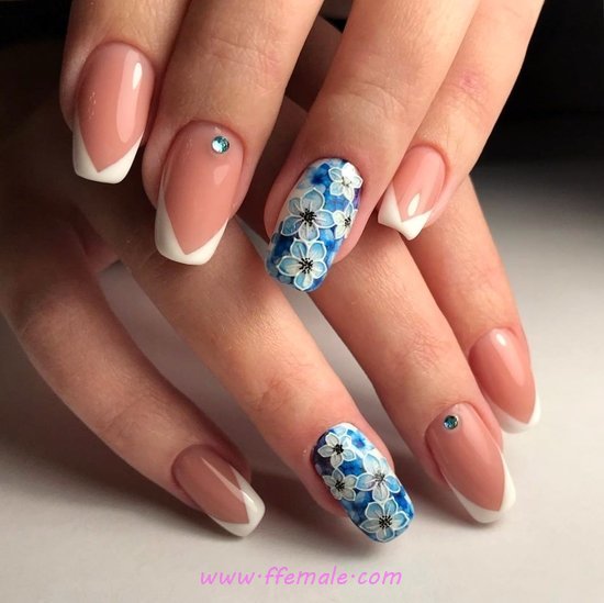 Professionail And Enchanting American Manicure Professionail And Enchanting American Manicure - star, graceful, nailideas, nailart