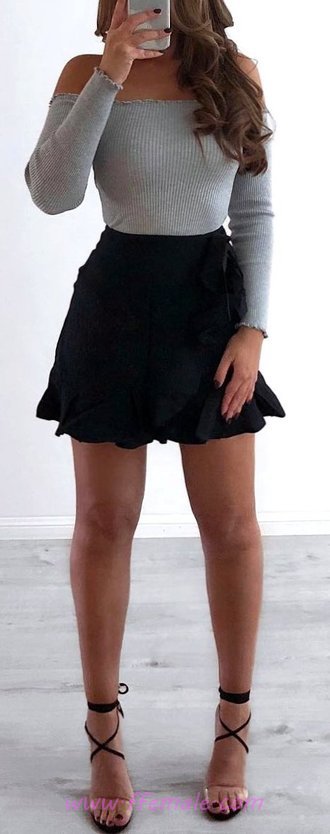 Shiny Elegant Summer Clothing - posing, clothes, ideas, cute