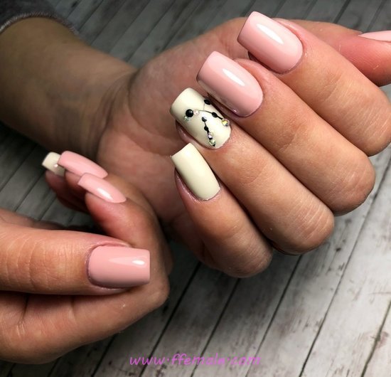 Stately And Elegant Acrylic Nails Stately And Elegant Acrylic Nails - cool, precious, nail, furnished