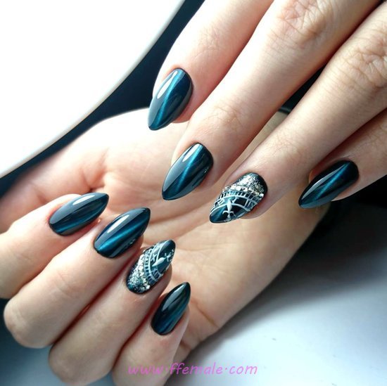 Top & Casual Acrylic Manicure - dreamy, nailart, naildesigns, style